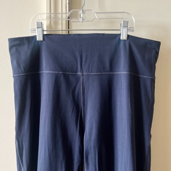 Athleta Ultimate Stash Pocket Capri Navy Blue XL - Picture 3 of 8